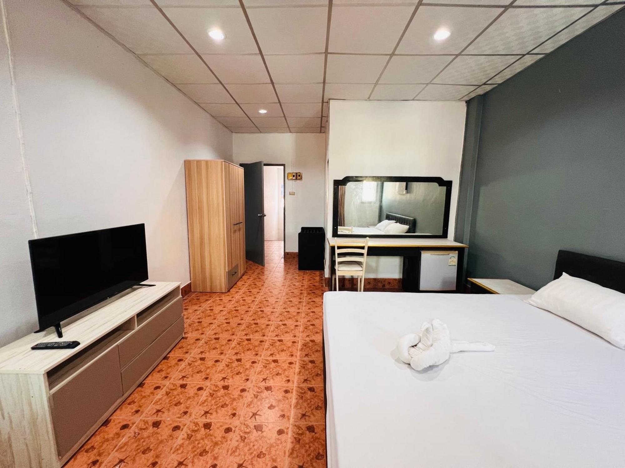 Patong Adventure Hostel Zewnętrze zdjęcie