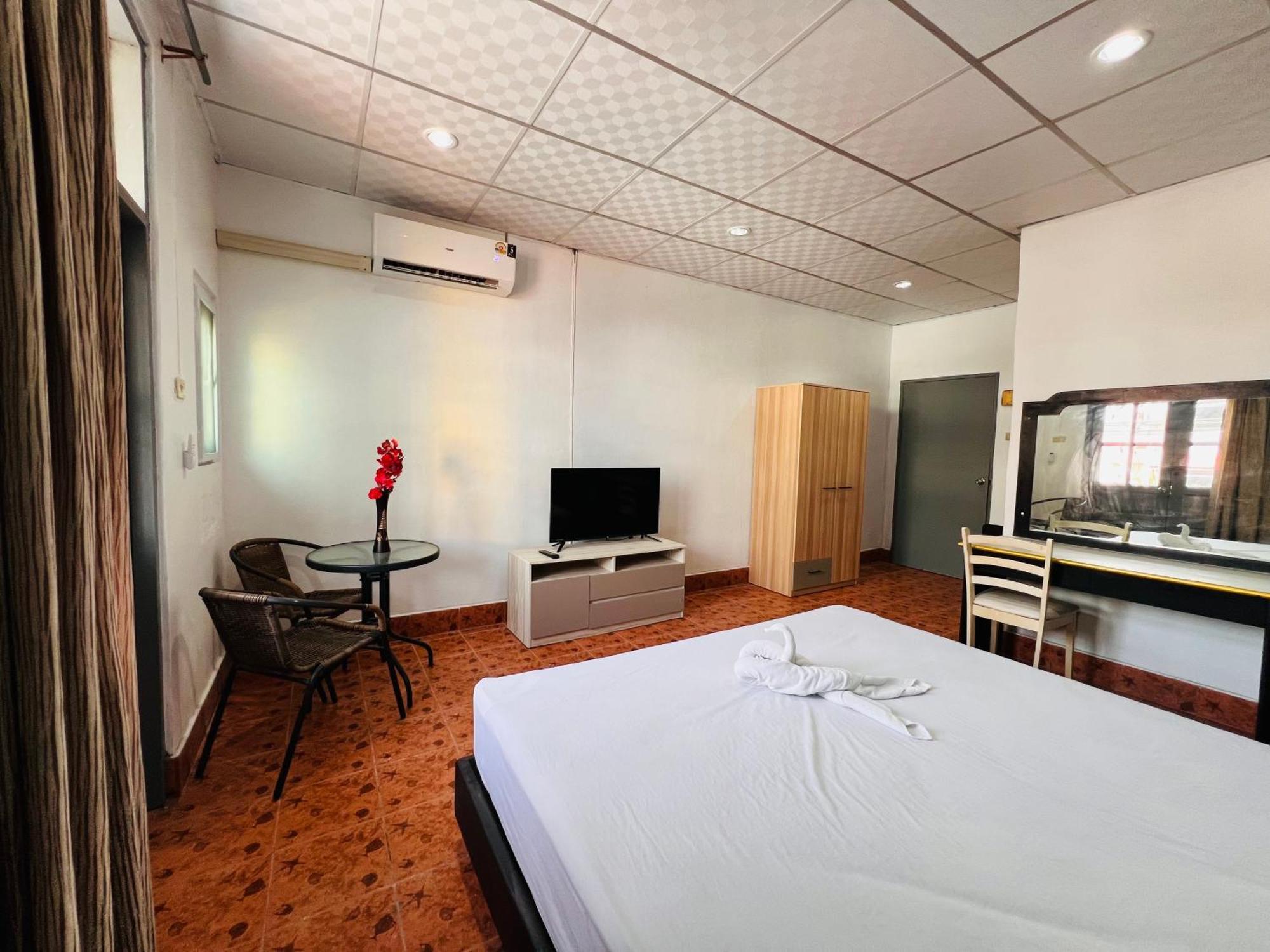 Patong Adventure Hostel Zewnętrze zdjęcie