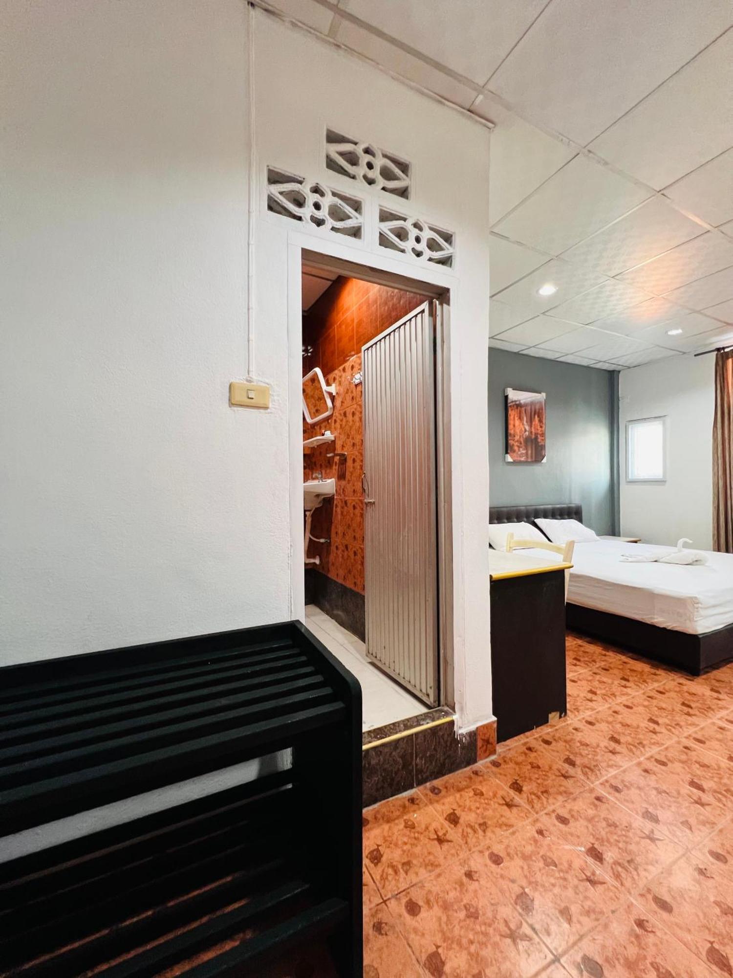 Patong Adventure Hostel Zewnętrze zdjęcie
