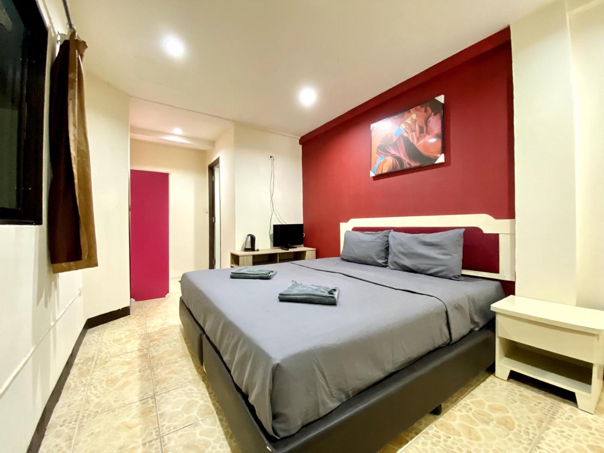 Patong Adventure Hostel Zewnętrze zdjęcie