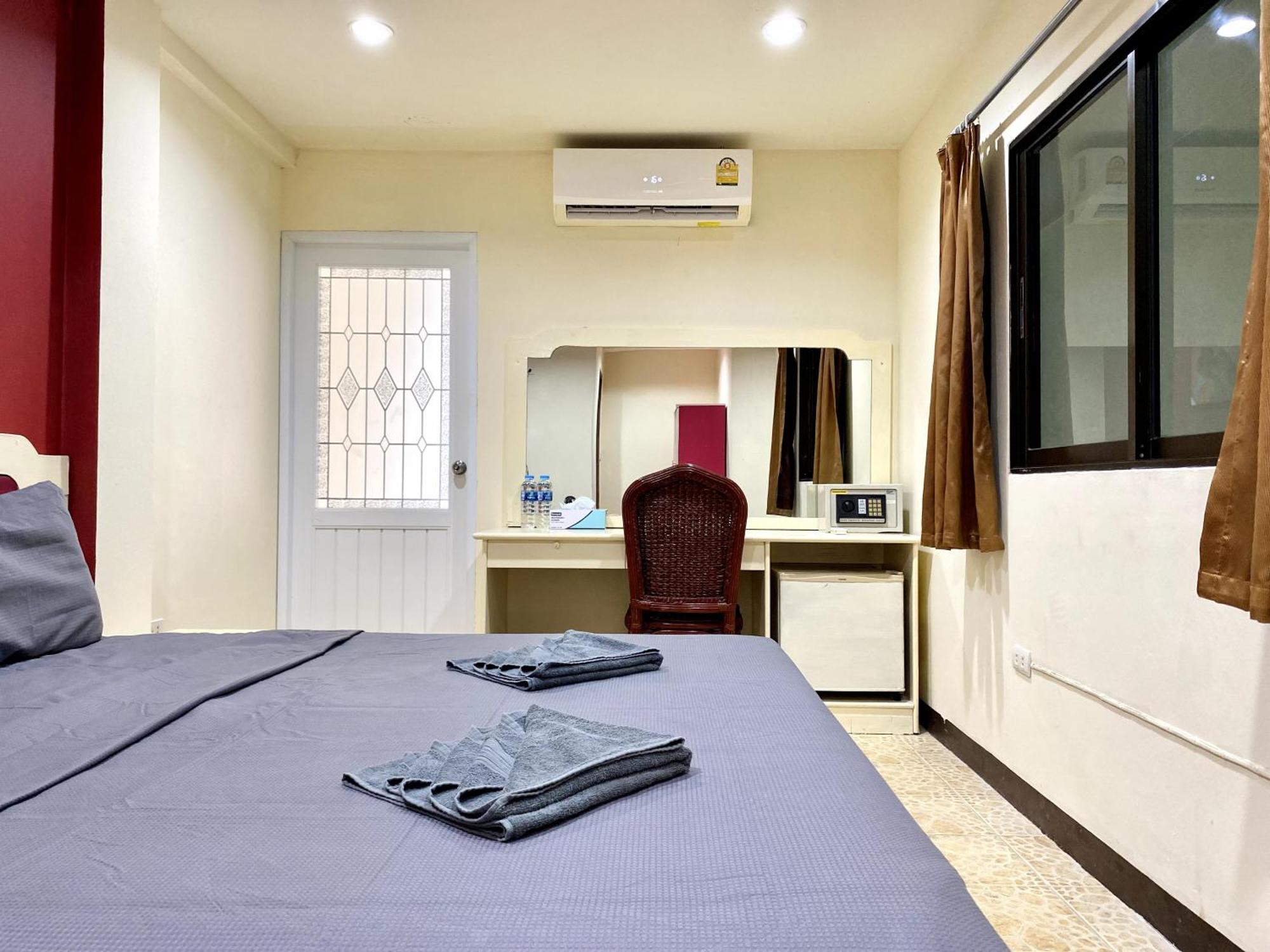 Patong Adventure Hostel Zewnętrze zdjęcie